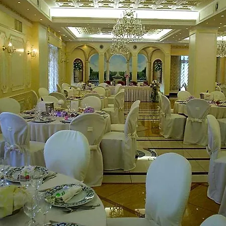Szálloda Kristall E Giardini Dell'eden 3*