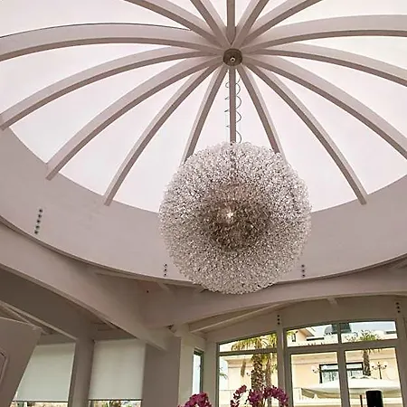 Kristall E Giardini Dell'eden Hotel Ariano Irpino